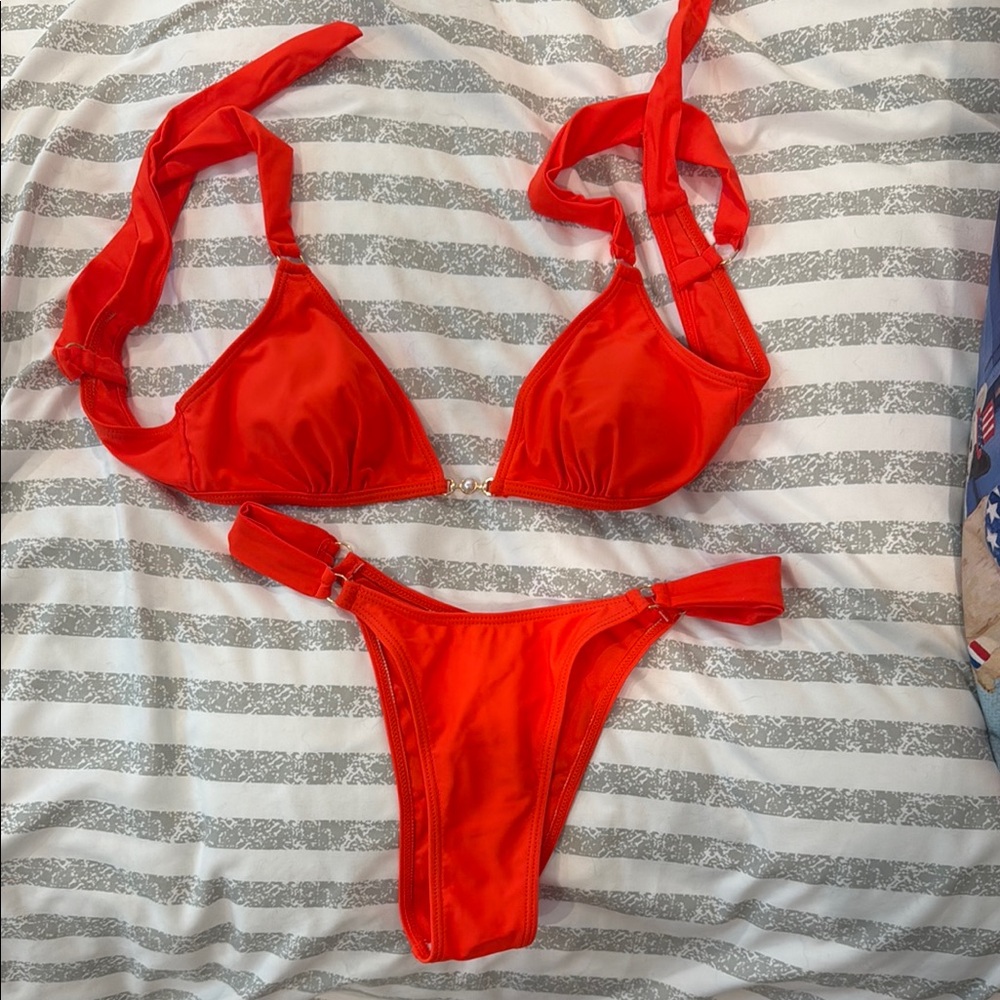 Vibrant Orange bikini 👙